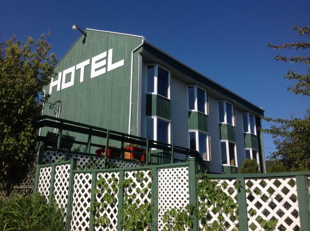 Hotel Le Pionnier Tadoussac Luaran gambar